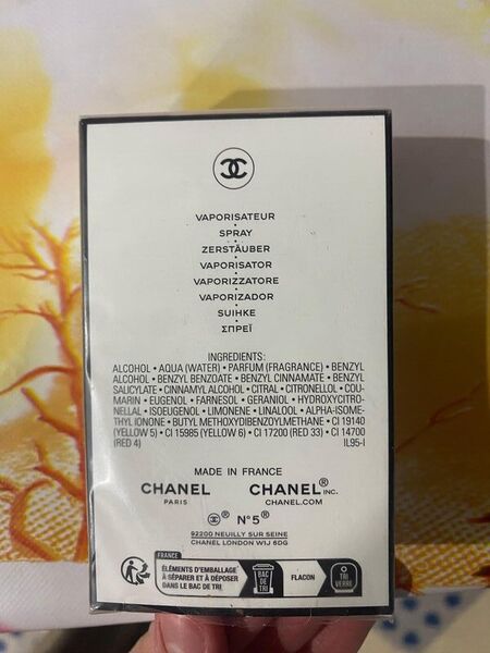 Parfumuri originale in tipla